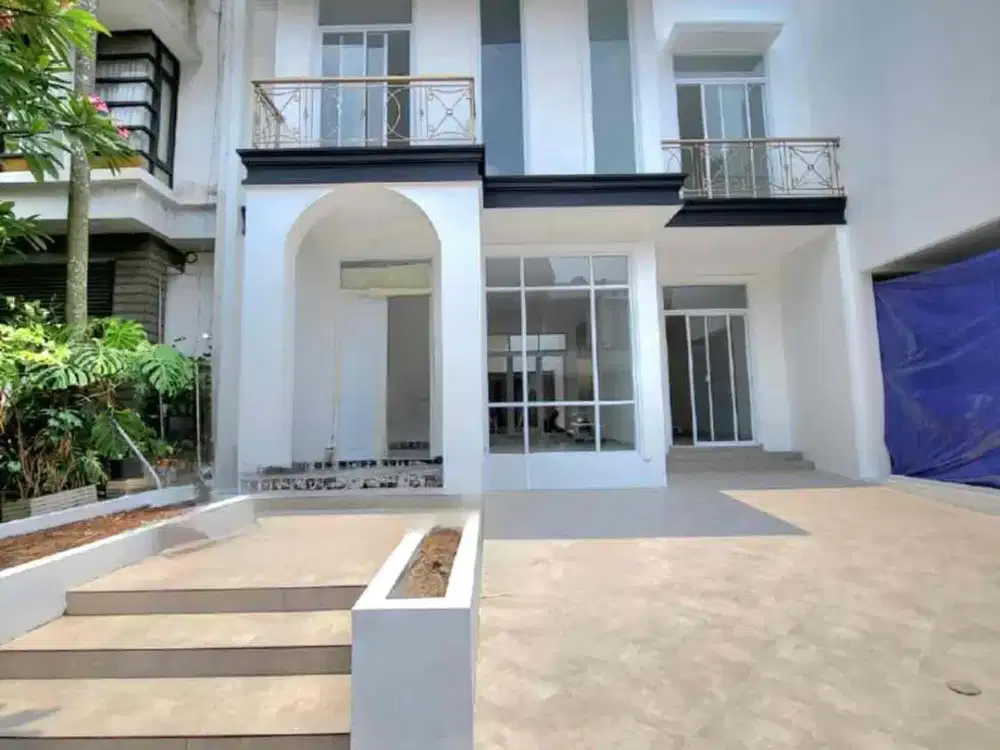 Jarang Ada! Rumah Baru Modern Disewakan di Emerald Bintaro