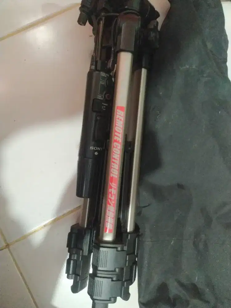 Dijual Tripod Kamera