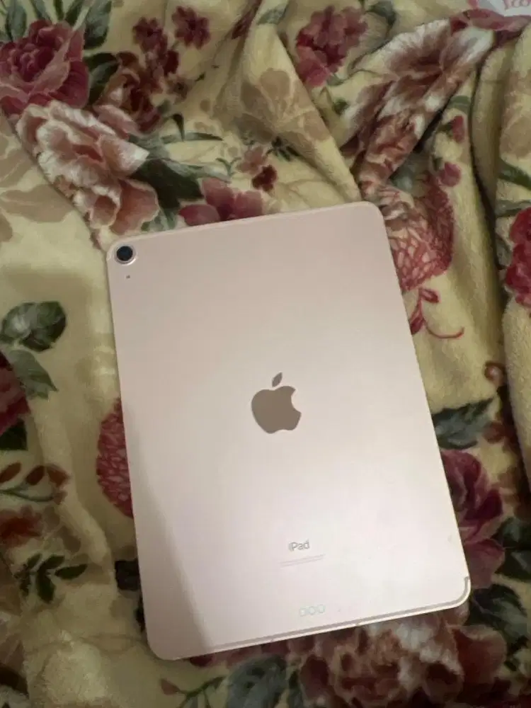 ipad air 4 PINK 64gb wifi + celluler (tapi sim ga kebaca)