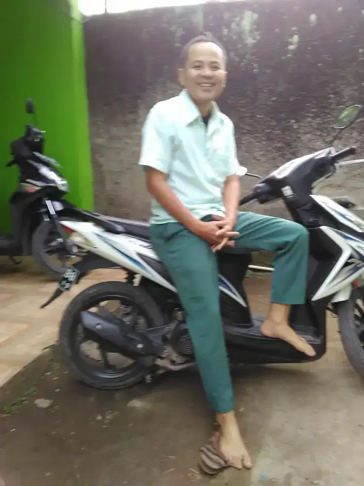 Motor vario 110 fi samsat soreang
