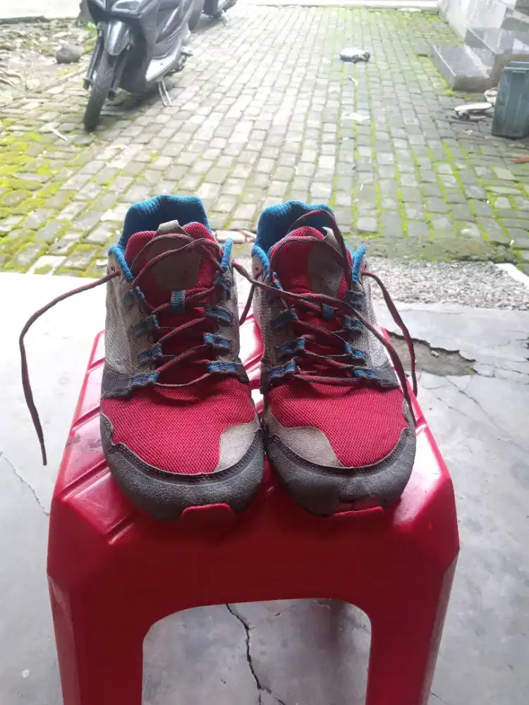 Sepatu merk Colombia com second original