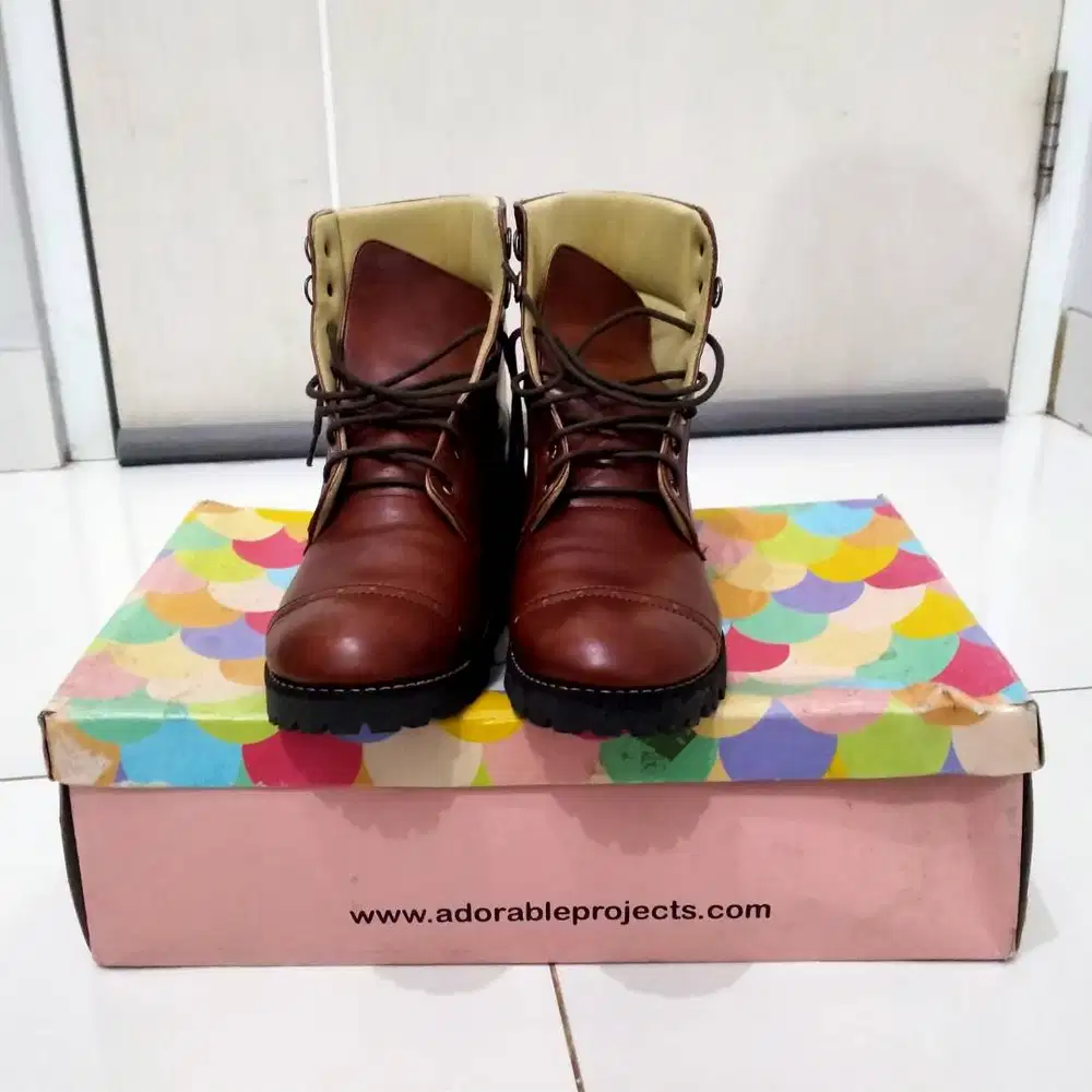 Sepatu Boots Adorable Projects