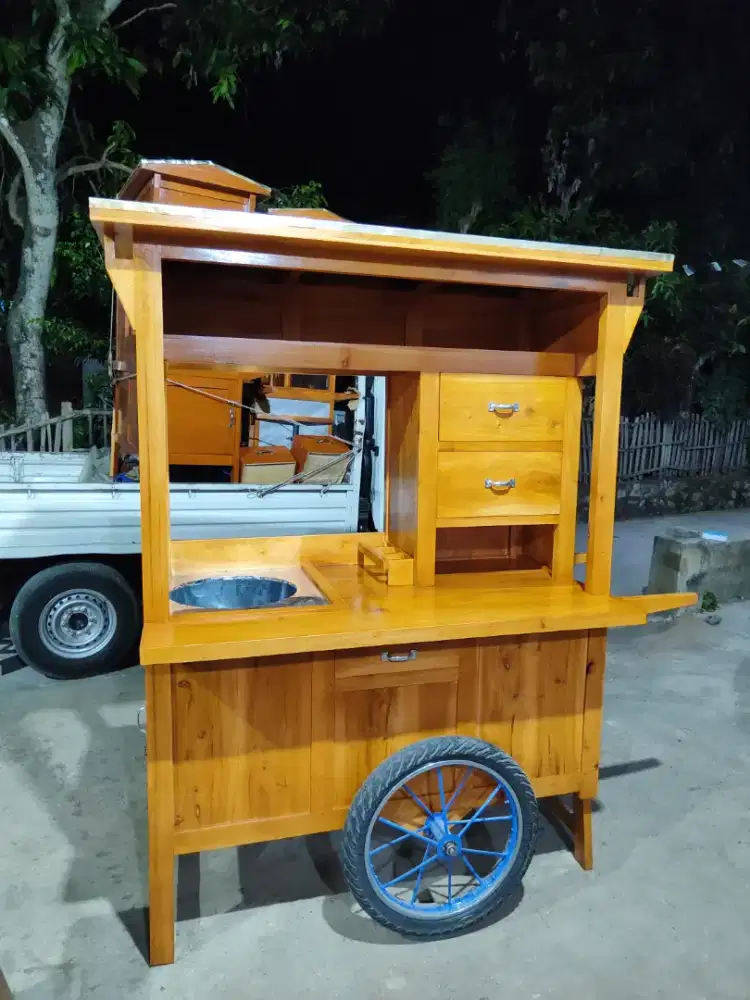 Aneka Gerobak Bakso Mie Ayam Bubur Sate Soto Angkringan Gorengan dlL