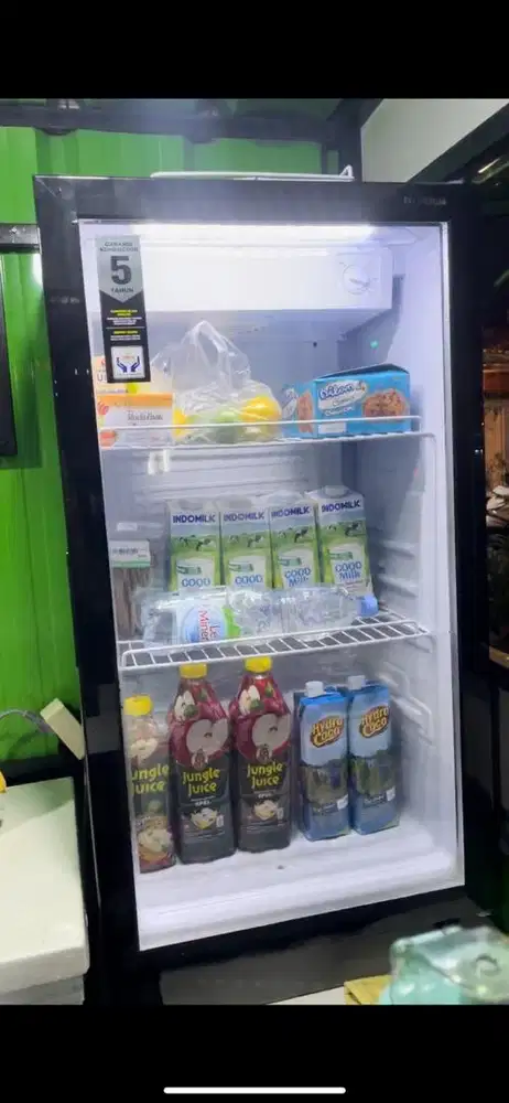 Showcase Maspion 168 Liter (Like New - Pemakaian Baru 1 Bulan!)