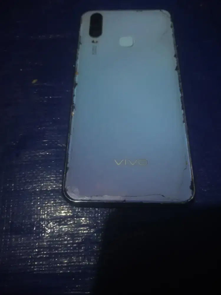 Jual hp Vivo tipe  Y17