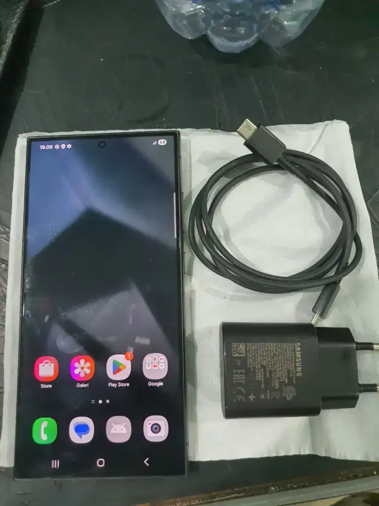 Samsung s24 ultra 12/512 bayang