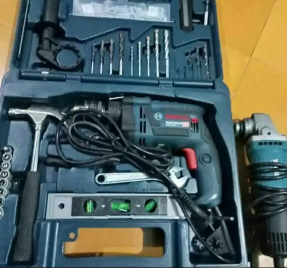 Bor bosch dan grinda makita