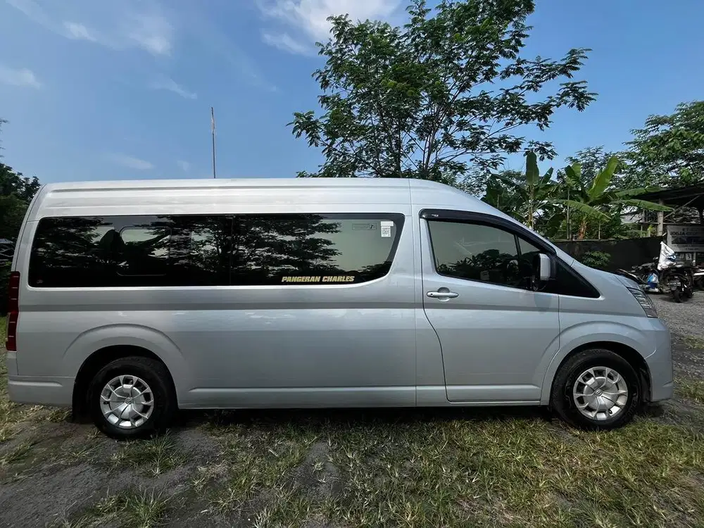 Hiace premio 2022