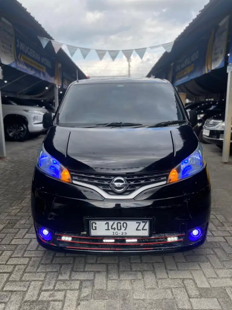 Nissan Evalia 2014 Manual Hitam Plat Lokal Istimewa Bebas Banjir Murah