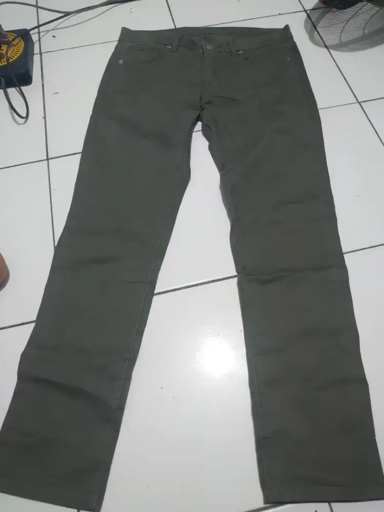 Chinos uniqlo original size s