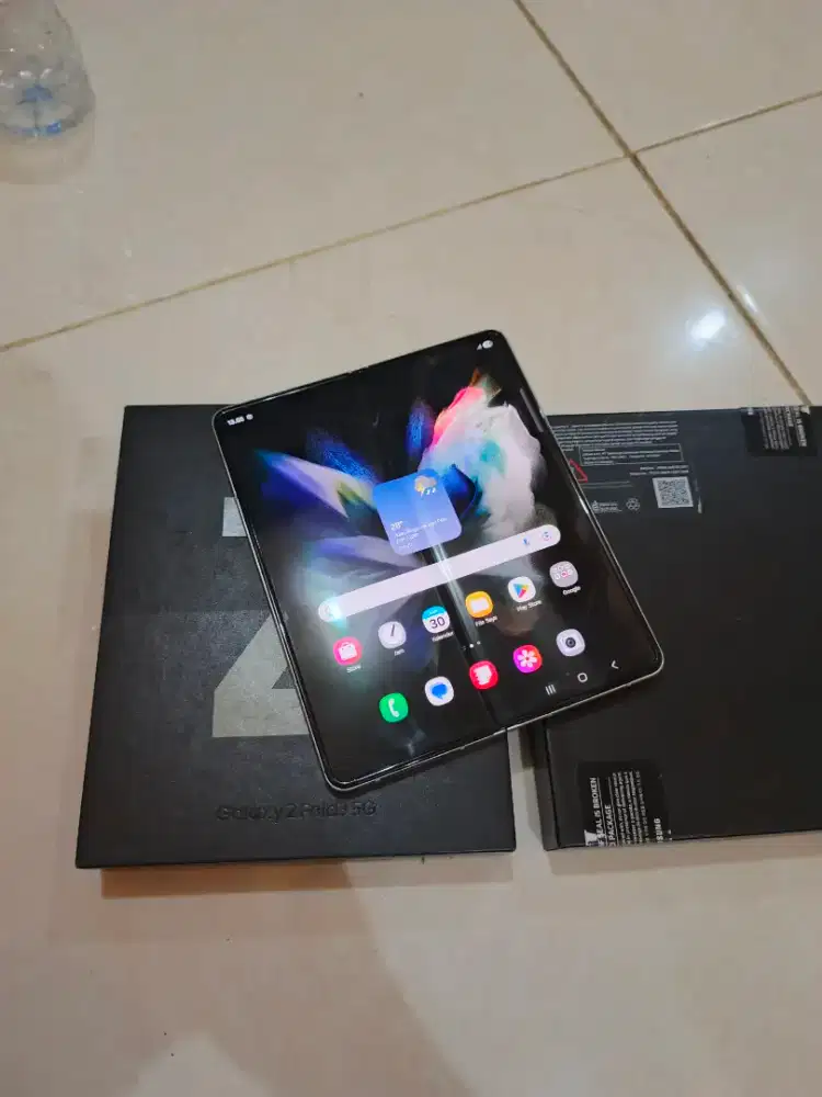 Samsung Zfold 3 12/256 Sein fullset mlusss 97%, lncar jyaaa no knda