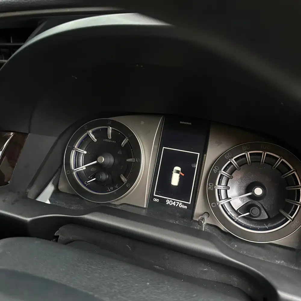 Innova Reborn V 2.4 Matic Innova Reborn V At Diesel Venturer Diesel