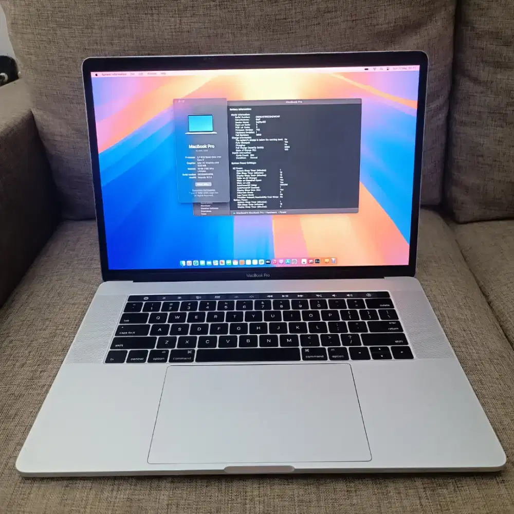 Macbook Pro Touchbar 15 inch 2016 Core i7 Ram 16/512 Radeon 455