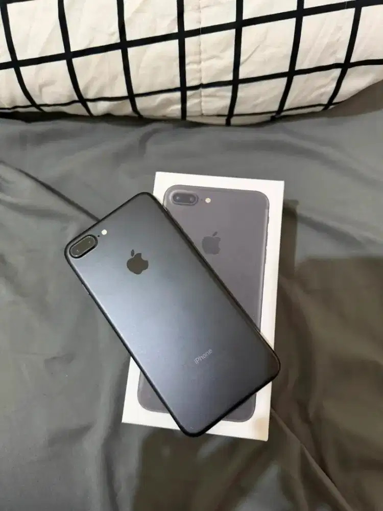 iPhone 7plus garansi resmi iBox 128gb
