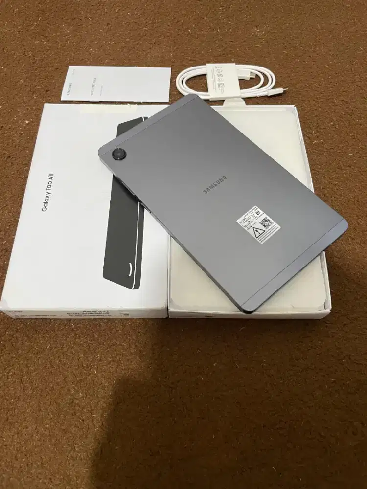 Samsung Tab A11 lite 4/64 bisa kartu like new