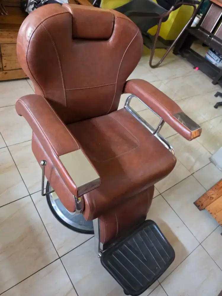 Kursi barbershop