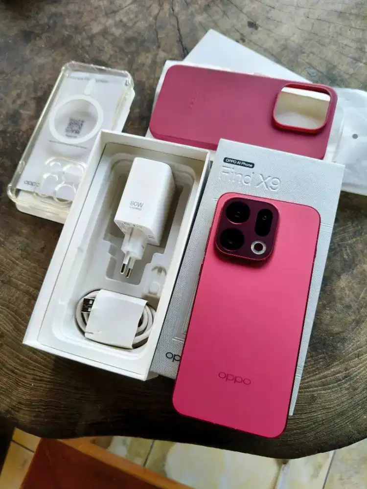Oppo Find X9 5G 12+12/256gb komplit original mulus garansi panjang