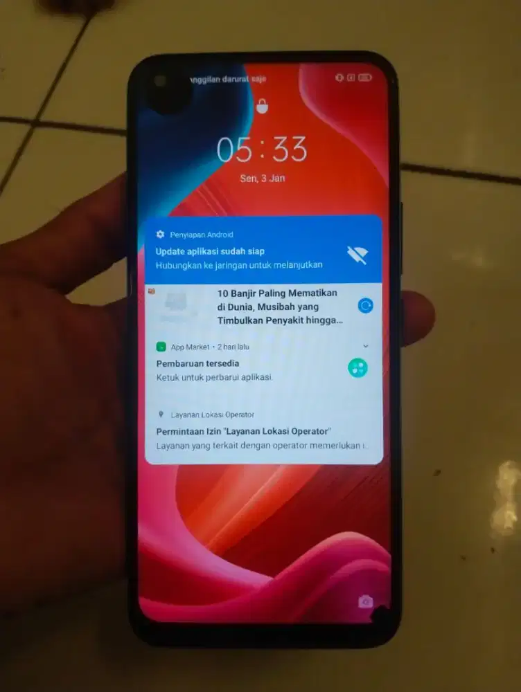 Realme 7i   8/128  minus ada tompel hitam bulat di layar aman normal