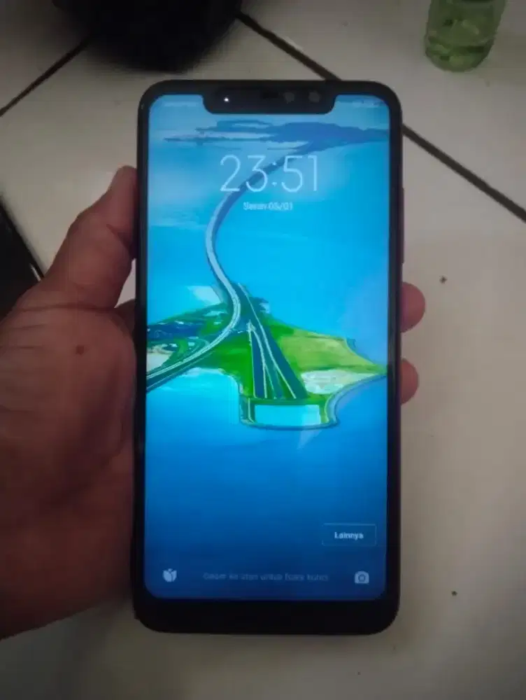 Redmi note 6 pro   4/64   minus pemakaian aja