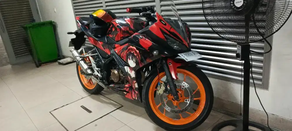 HONDA CBR 150R 2016
