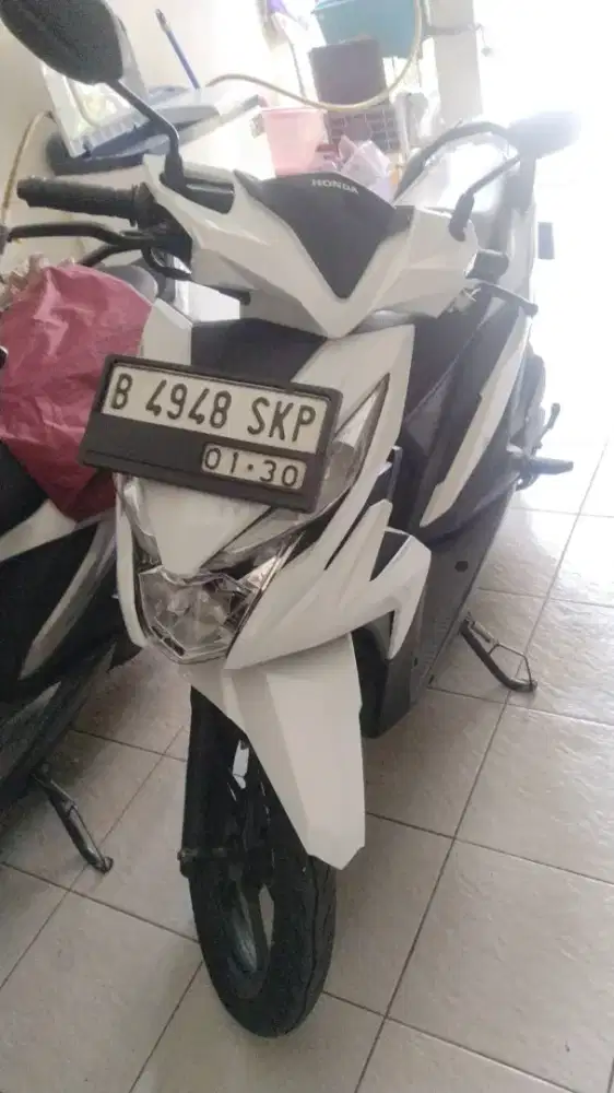 Honda Beat rawatan putih mulus