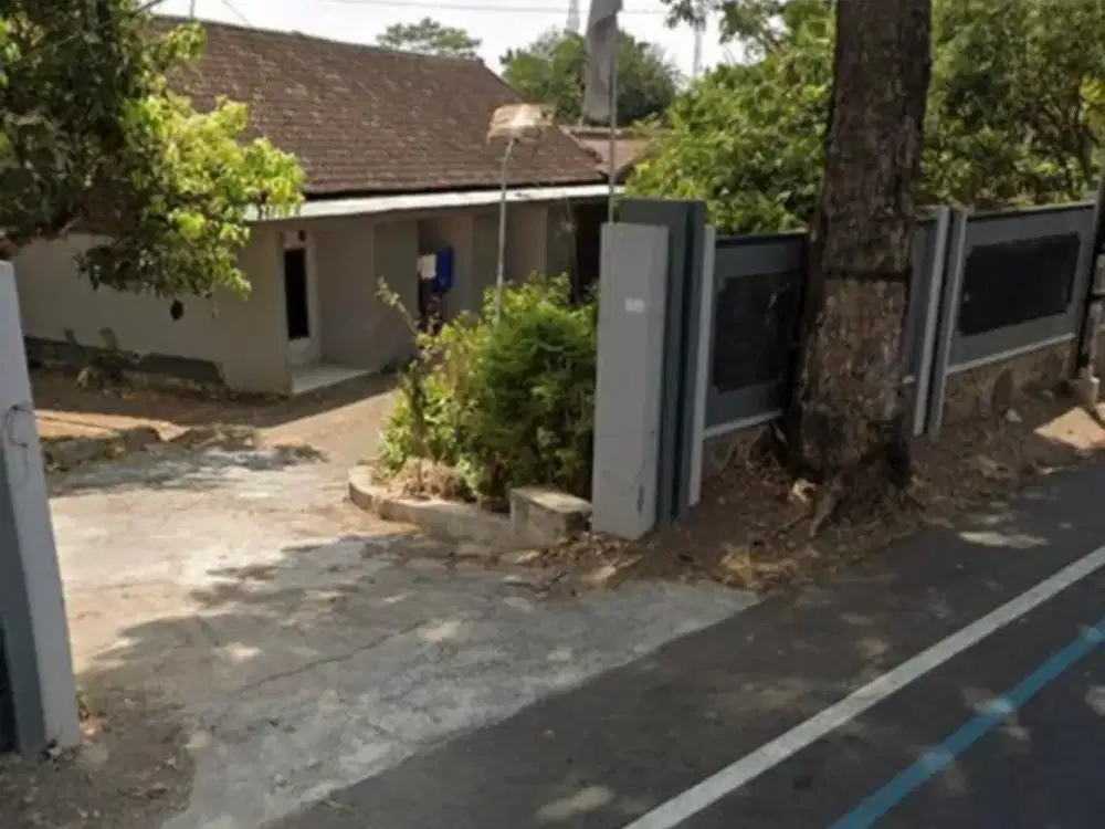 Tanah seluas 7115 m dan bangunan di jalan Haji Soekarno,kota Batu,Malang, 26 Milyar