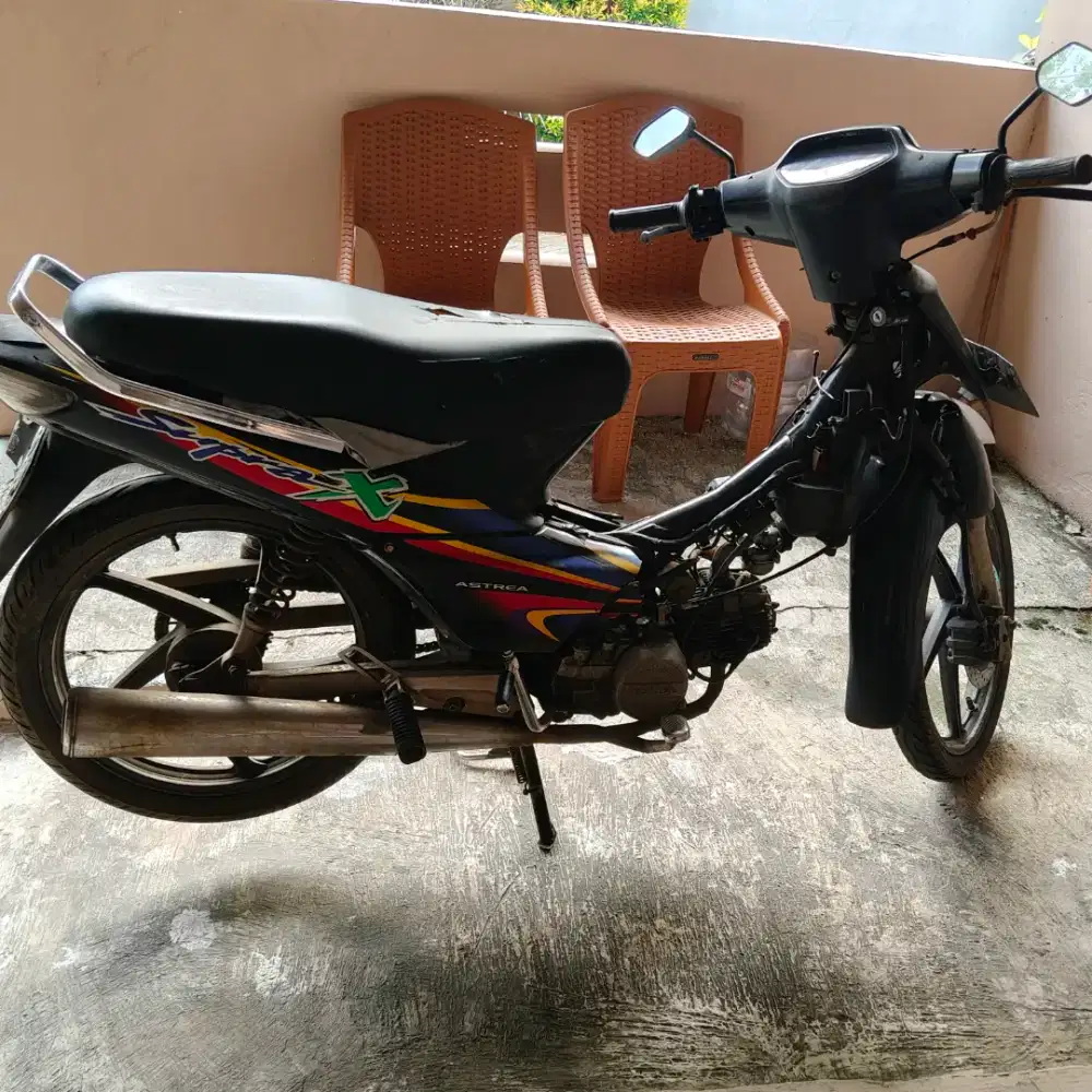 Jual motor Honda Supra X (BU)