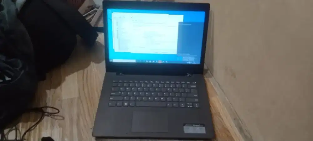 Lenovo Ip 330 A9