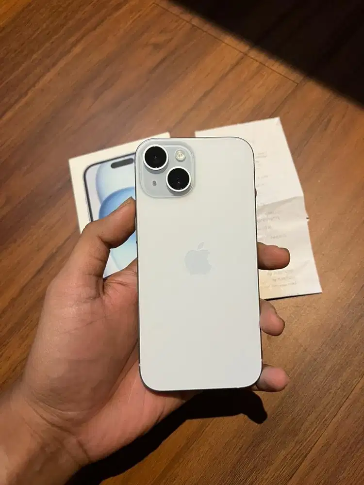 iPhone 15 128 GB Blue iBox Garansi ON Like New