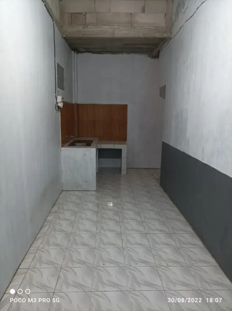 Dijual rumah abang