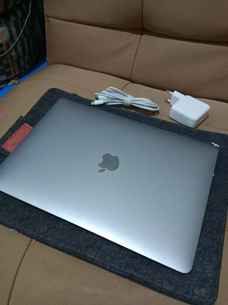 Macbook Air M1 2020 256gb