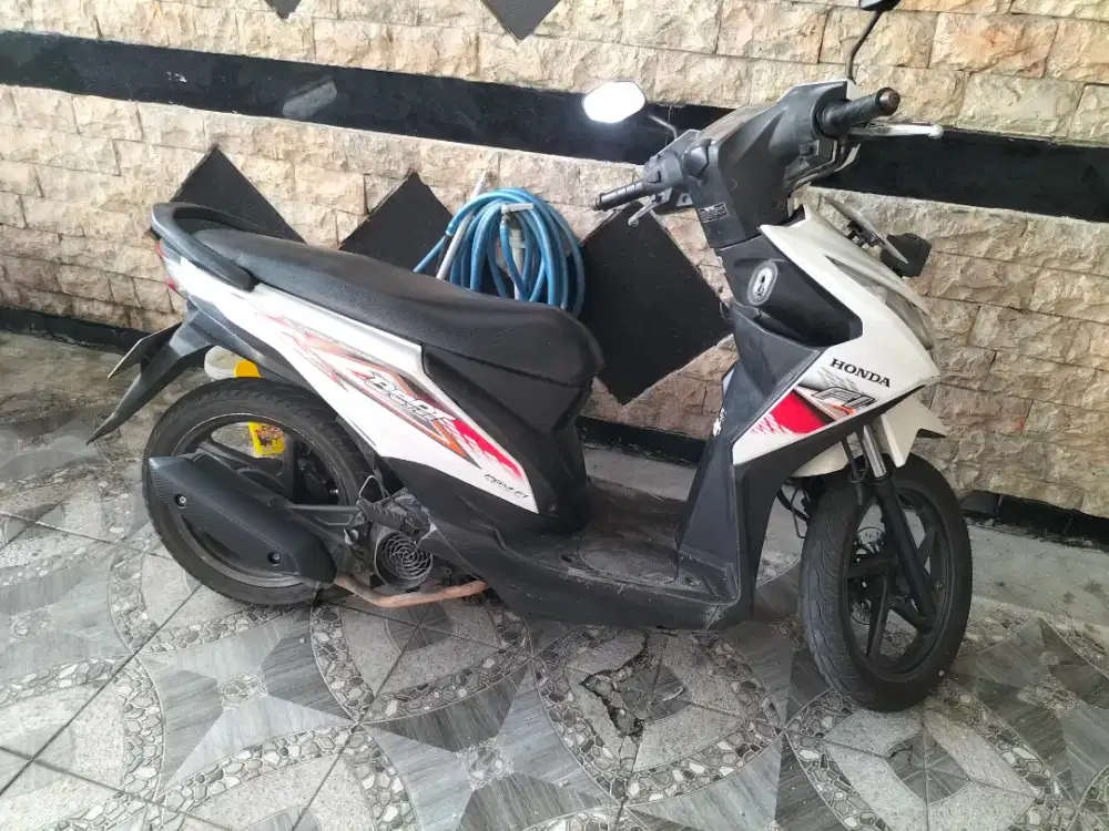 Honda beat fi 2014 tgn 1 ors mesin segell PJK baru  siap pakai lkp