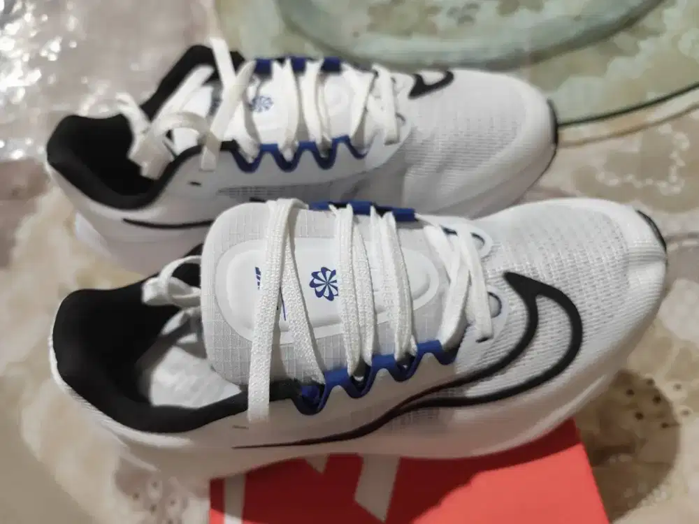 Nike Zoom Fly White lblk, size 40