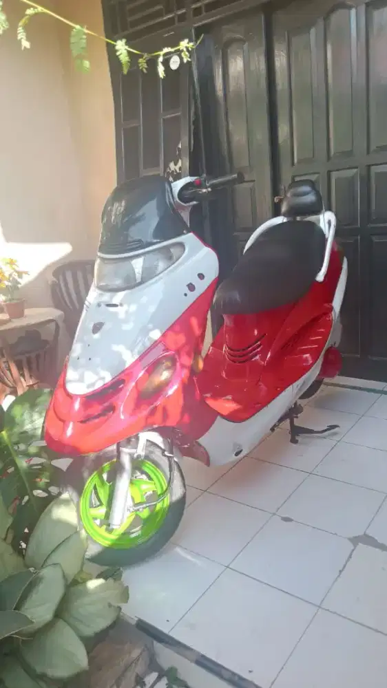Motor jrd Strom 125