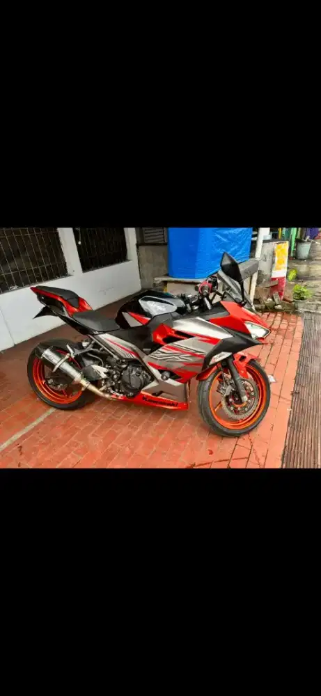 DIJUAL MOTOR KAWASAKI NINJA KM RENDAH