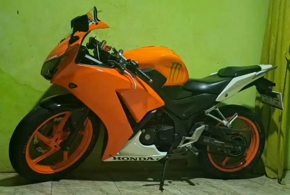 Honda CBR 150 K45A