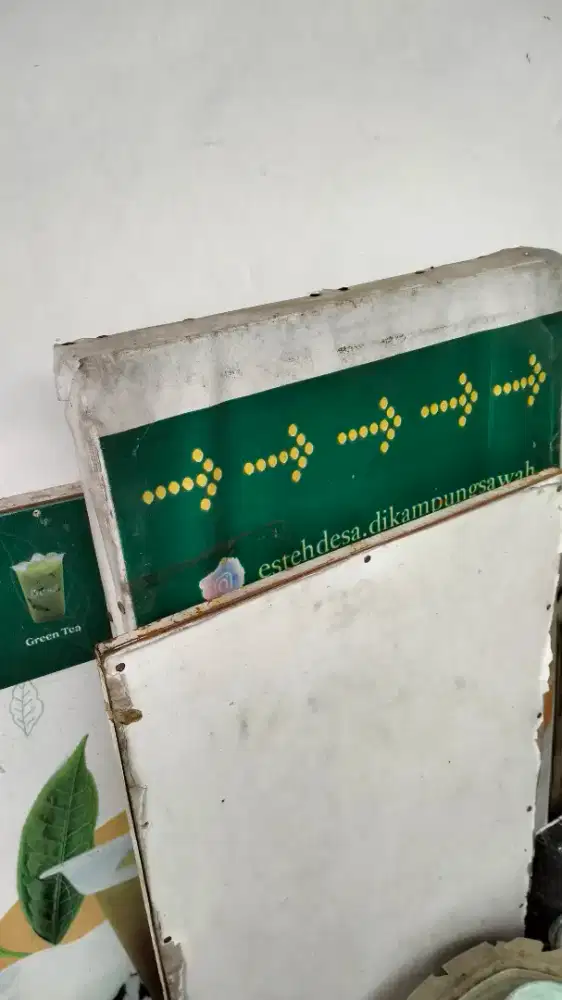 Meja lipat untuk dagang