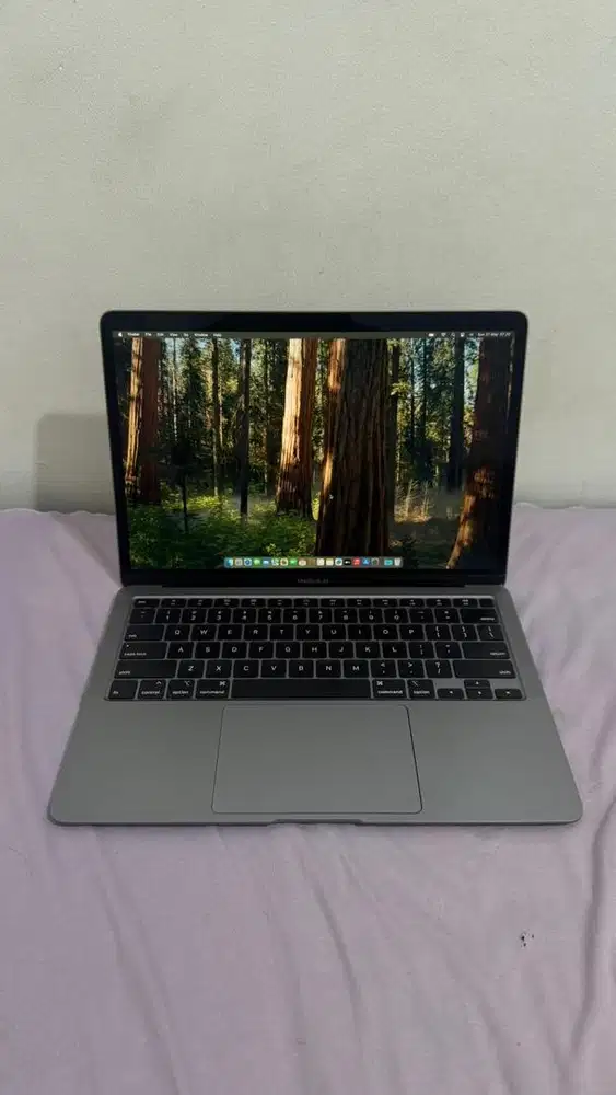 Macbook Air 2020 13 Inch I5 8/256