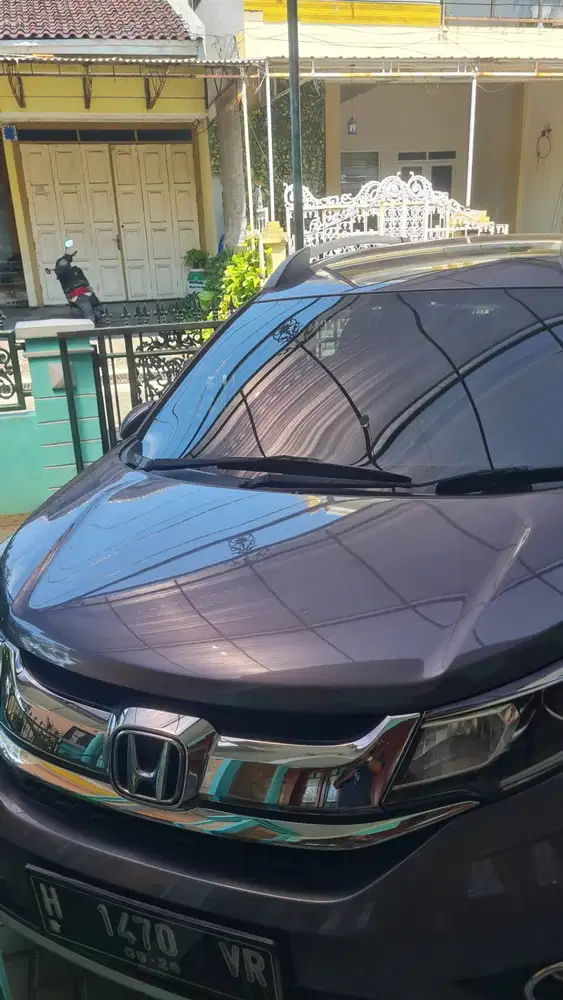 Di jual brv 2016 abu2 ..mulus..pemakaian pribadi.bebas banjir .