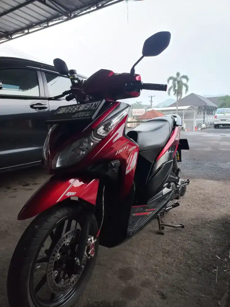 Di jual motor vario 2011 harga 13 jt nego