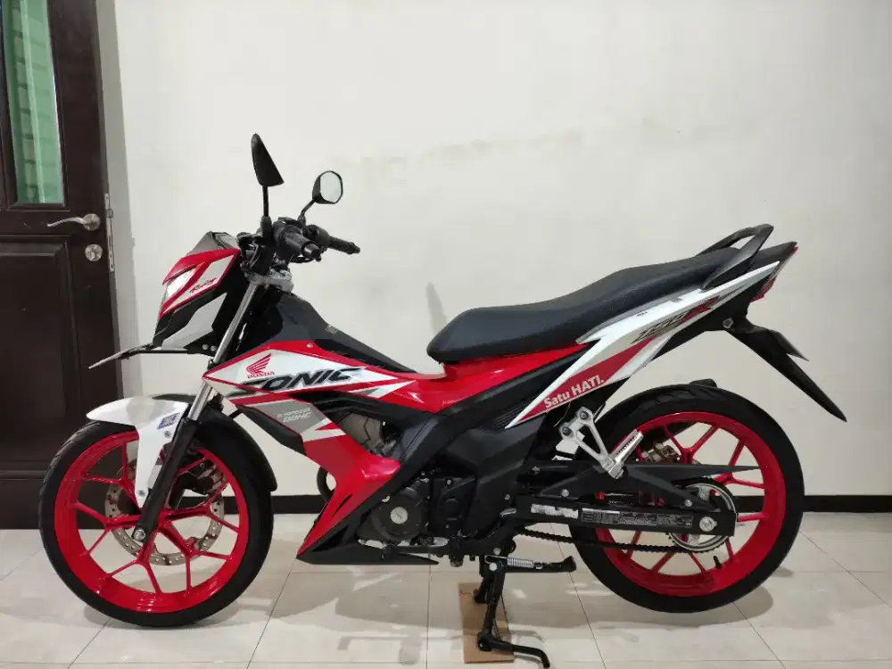 HONDA SONIC 150 TAHUN 2025 KM 2 RIBUAN