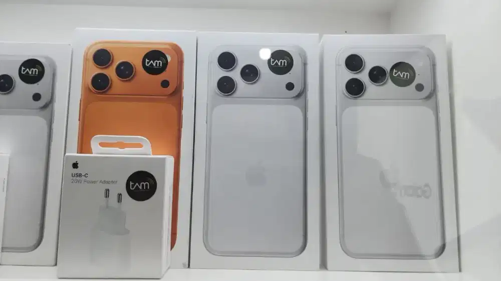 KREDIT IPHONE 17 PM COSMIC ORANGE DAN SILVER MODAL KTP DAN HP NO DP
