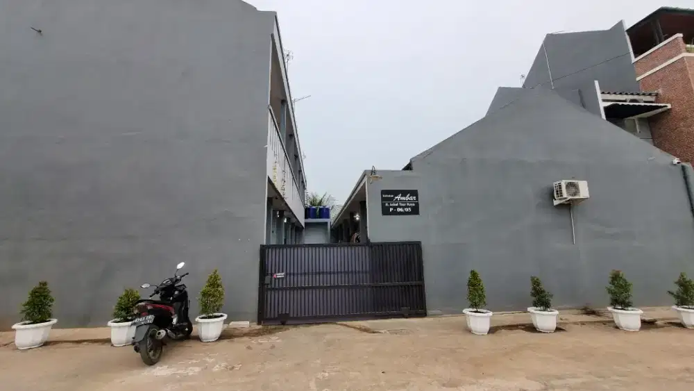 DISEWAKAN KONTRAKAN PETAKAN DI CIBOGO DEKAT SMS