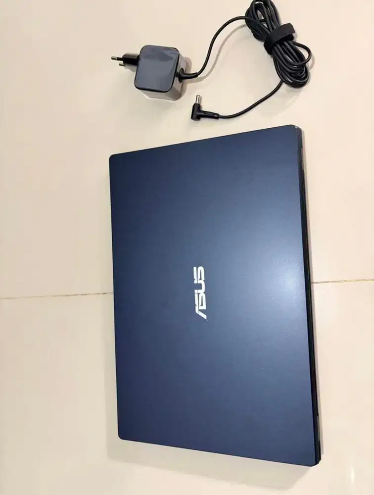 Asus Vivobook E410K