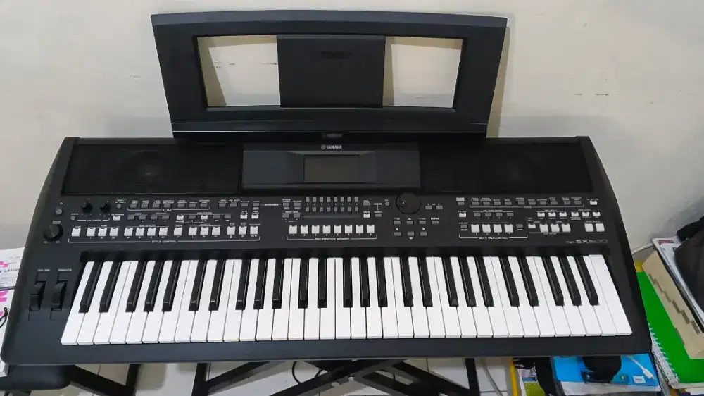 Keyboard Yamaha PSR SX600