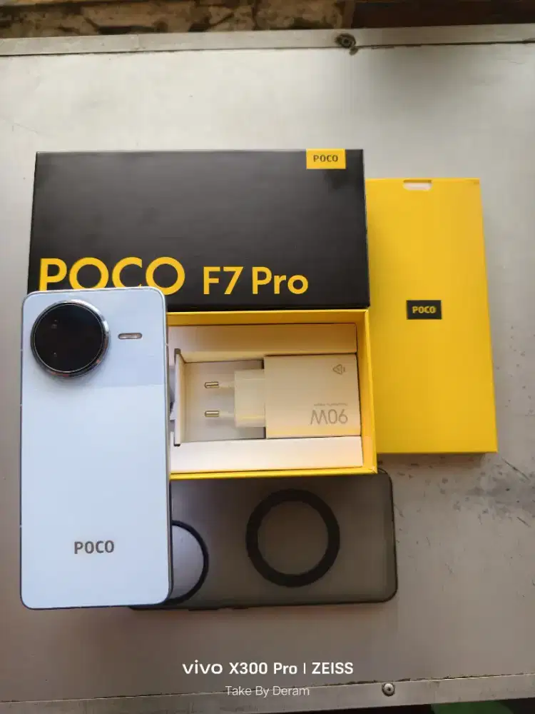 Poco f7 pro 12/512 Likenew