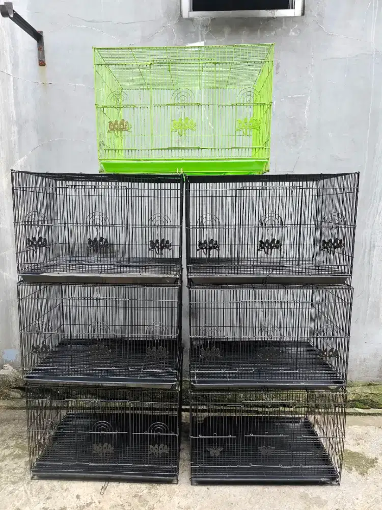 Kandang Besi Kotak