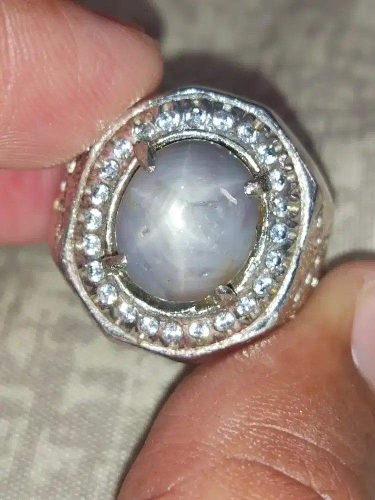 nilam Safir star