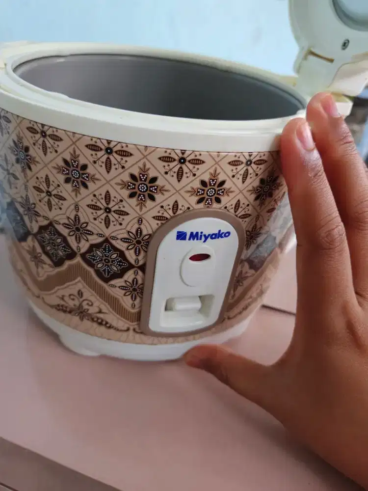 Rice cooker Miyako