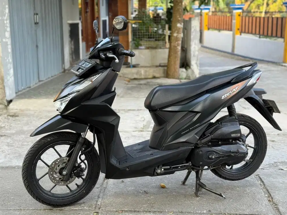 Beat 2022 plat ab pajak on